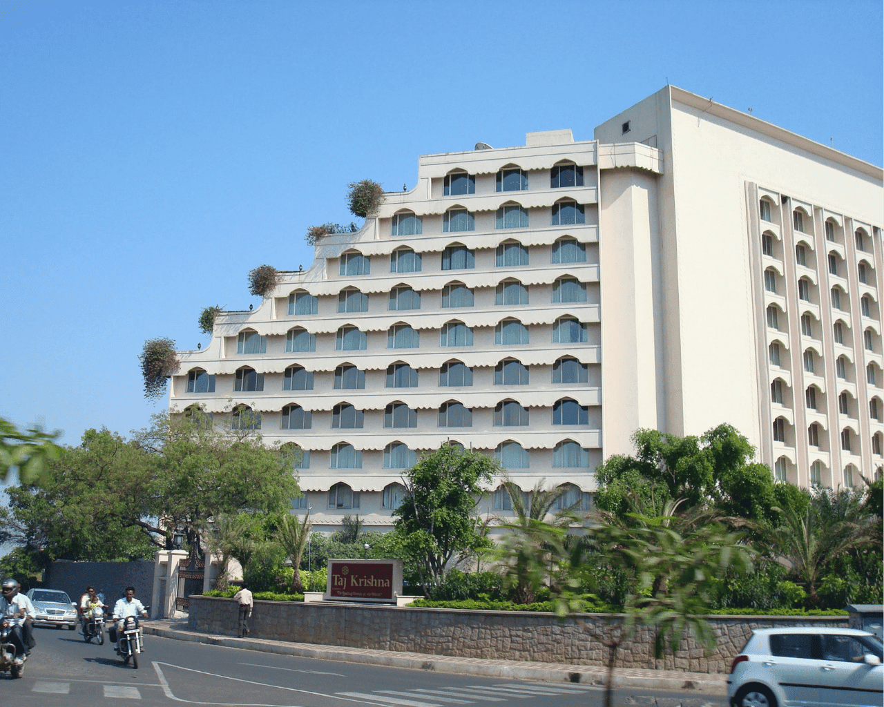 Hyderabad skyline twilight luxury real estate investment view